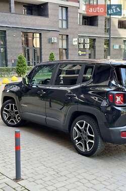 Внедорожник / Кроссовер Jeep Renegade 2020 в 