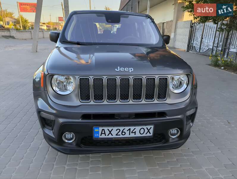 Внедорожник / Кроссовер Jeep Renegade 2022 в 