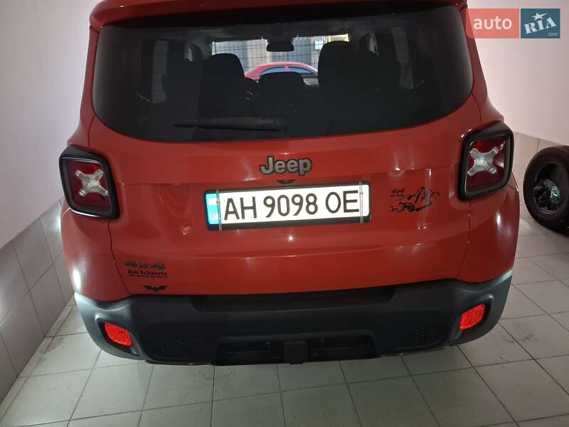Внедорожник / Кроссовер Jeep Renegade 2016 в Запорожье фото 9 Внедорожник / Кроссовер Jeep Renegade 2016 в Запорожье