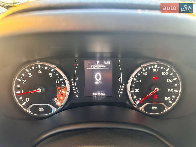 Внедорожник / Кроссовер Jeep Renegade 2016 в Киеве фото 10 Внедорожник / Кроссовер Jeep Renegade 2016 в Киеве