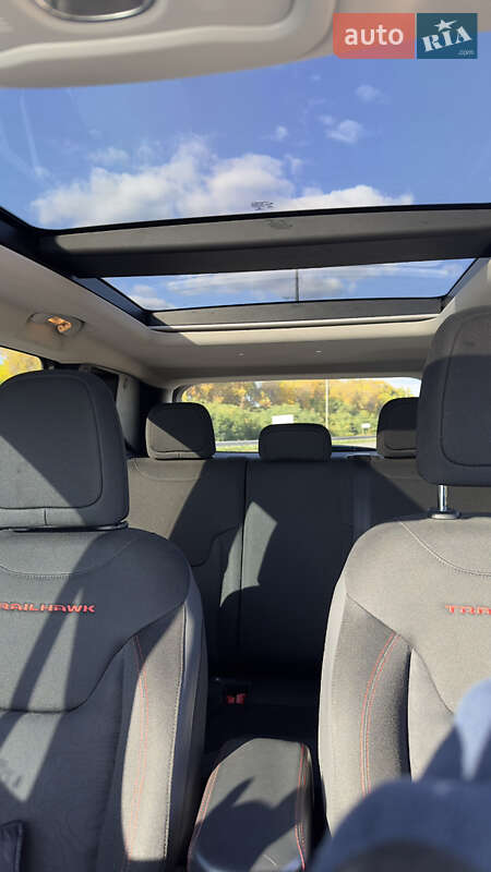Внедорожник / Кроссовер Jeep Renegade 2019 в Сумах