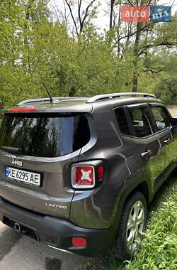 Внедорожник / Кроссовер Jeep Renegade 2016 в 
