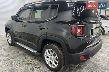 Внедорожник / Кроссовер Jeep Renegade 2015 в 
