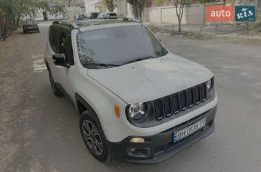 Внедорожник / Кроссовер Jeep Renegade 2017 в 