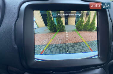Внедорожник / Кроссовер Jeep Renegade 2018 в 