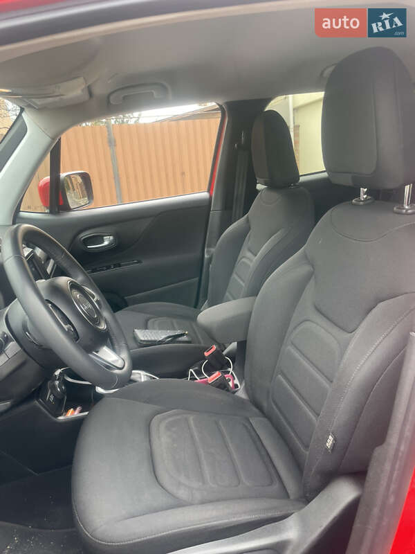 Позашляховик / Кросовер Jeep Renegade 2018 в Києві