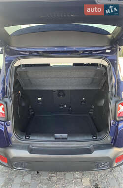 Внедорожник / Кроссовер Jeep Renegade 2021 в Ровно