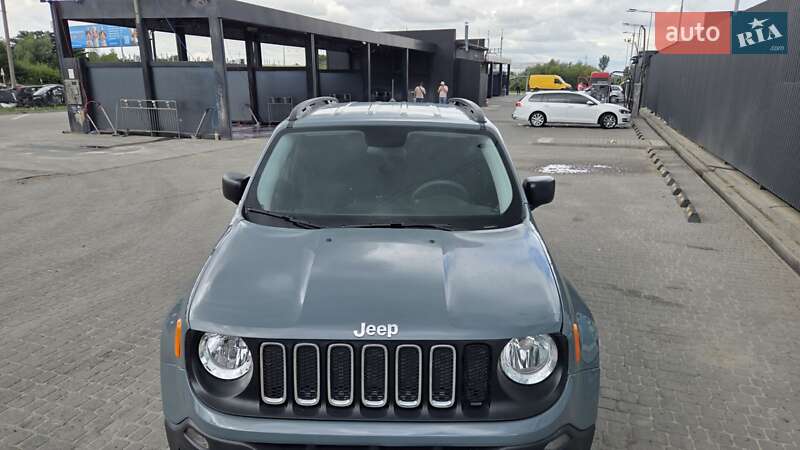 Внедорожник / Кроссовер Jeep Renegade 2017 в Львове