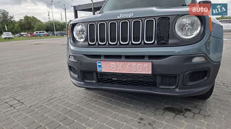 Внедорожник / Кроссовер Jeep Renegade 2017 в Львове
