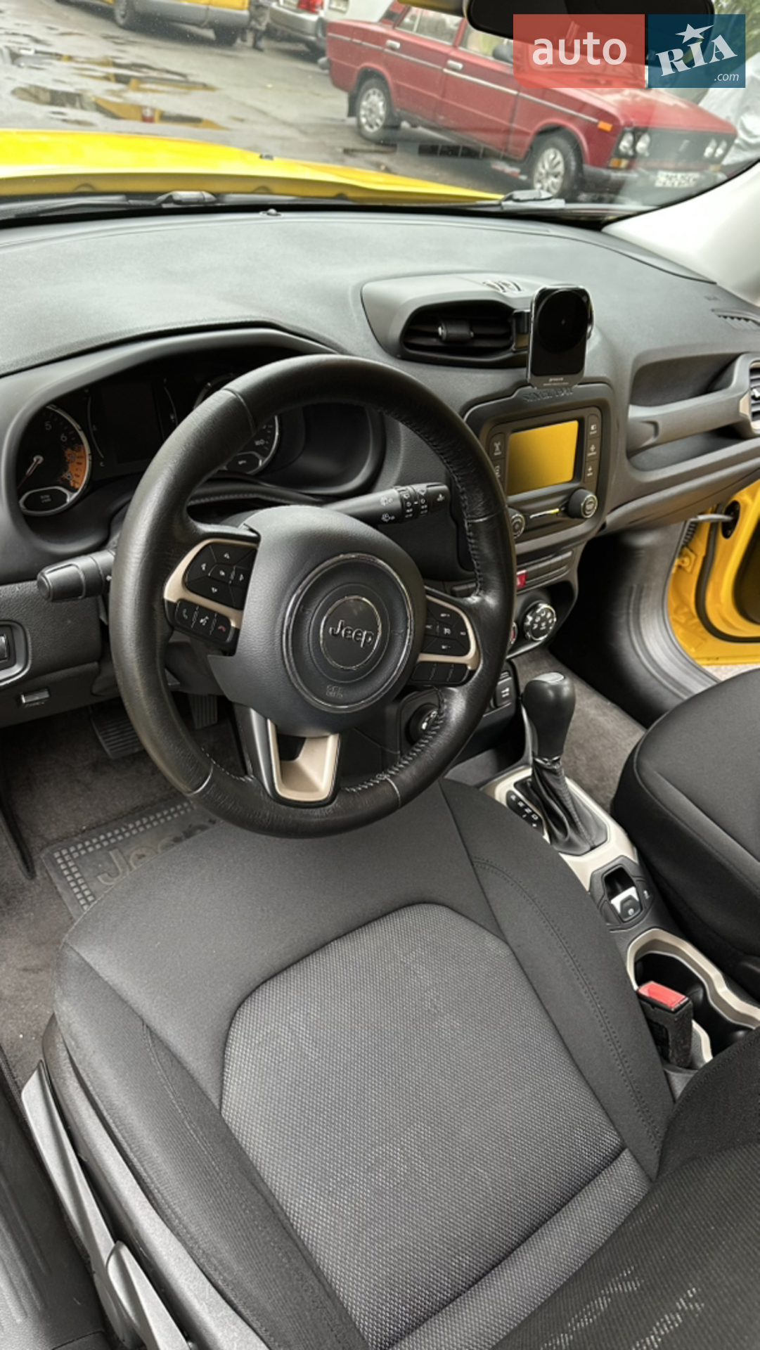 2015 Jeep Renegade - мініатюра 11