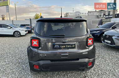 Внедорожник / Кроссовер Jeep Renegade 2018 в 