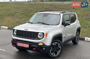 Внедорожник / Кроссовер Jeep Renegade 2015 в Киеве