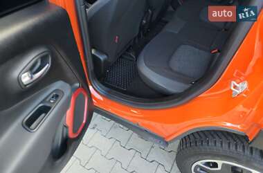 Внедорожник / Кроссовер Jeep Renegade 2018 в 