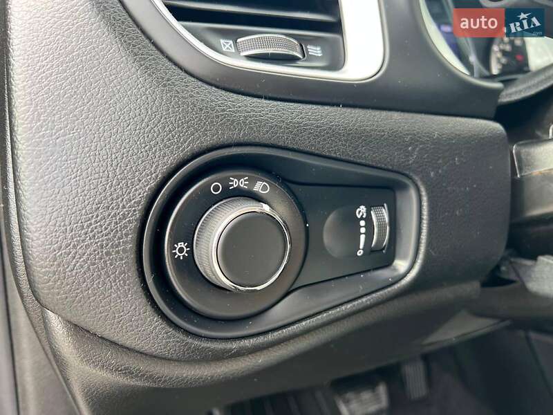 Внедорожник / Кроссовер Jeep Renegade 2019 в Львове