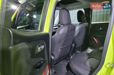 Внедорожник / Кроссовер Jeep Renegade 2017 в 