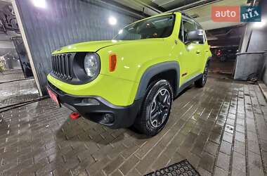 Внедорожник / Кроссовер Jeep Renegade 2017 в 