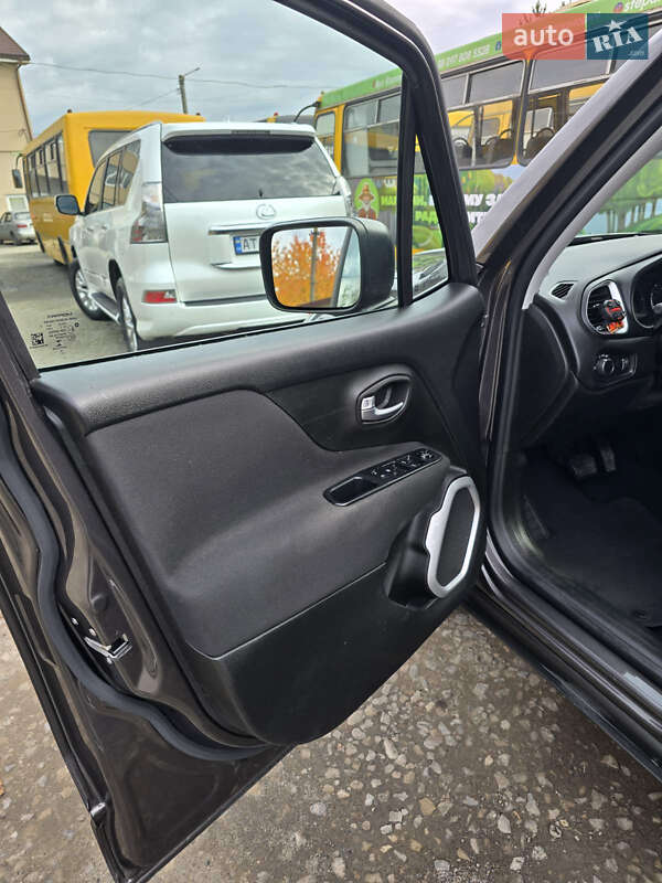 Внедорожник / Кроссовер Jeep Renegade 2019 в Ивано-Франковске фото 8 Внедорожник / Кроссовер Jeep Renegade 2019 в Ивано-Франковске