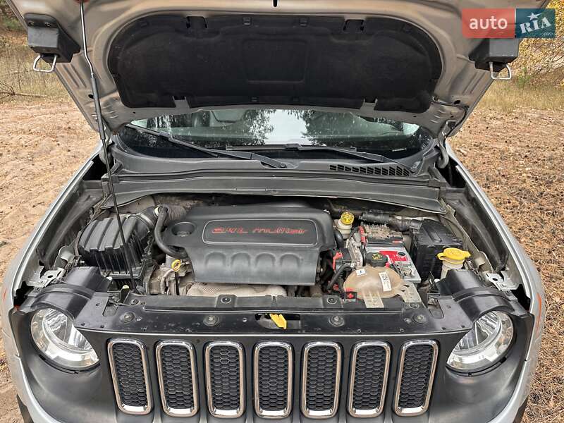 Внедорожник / Кроссовер Jeep Renegade 2015 в Днепре