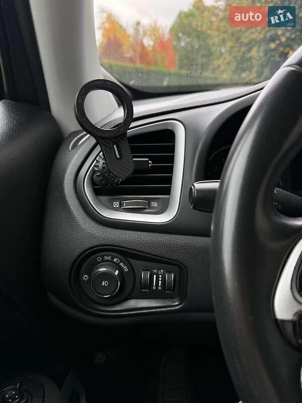 Позашляховик / Кросовер Jeep Renegade 2019 в Києві