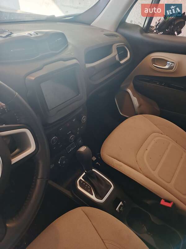 Внедорожник / Кроссовер Jeep Renegade 2020 в Киеве