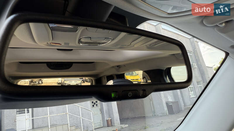 Позашляховик / Кросовер Jeep Renegade 2016 в Києві