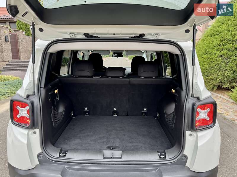 Позашляховик / Кросовер Jeep Renegade 2017 в Одесі фото 37 Позашляховик / Кросовер Jeep Renegade 2017 в Одесі