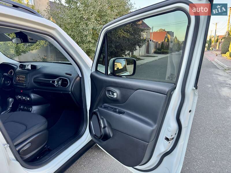 Позашляховик / Кросовер Jeep Renegade 2017 в Одесі фото 40 Позашляховик / Кросовер Jeep Renegade 2017 в Одесі