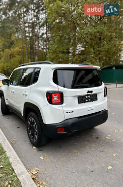 Позашляховик / Кросовер Jeep Renegade 2023 в 