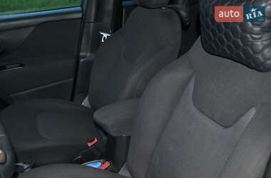 Внедорожник / Кроссовер Jeep Renegade 2016 в 