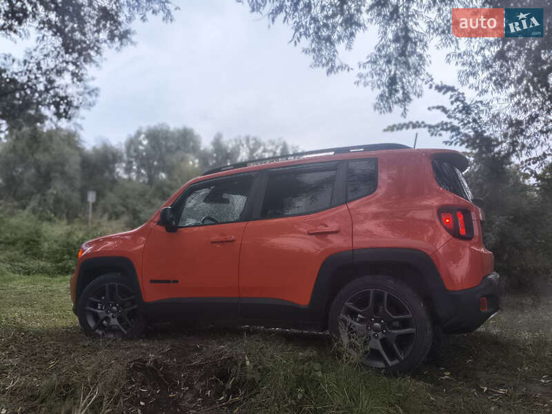 Позашляховик / Кросовер Jeep Renegade 2021 в Києві фото 5 Позашляховик / Кросовер Jeep Renegade 2021 в Києві