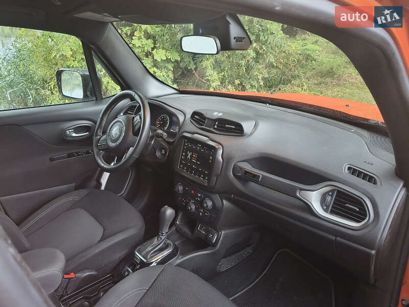 Позашляховик / Кросовер Jeep Renegade 2021 в Києві фото 12 Позашляховик / Кросовер Jeep Renegade 2021 в Києві