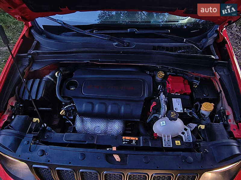 Позашляховик / Кросовер Jeep Renegade 2021 в Києві фото 15 Позашляховик / Кросовер Jeep Renegade 2021 в Києві