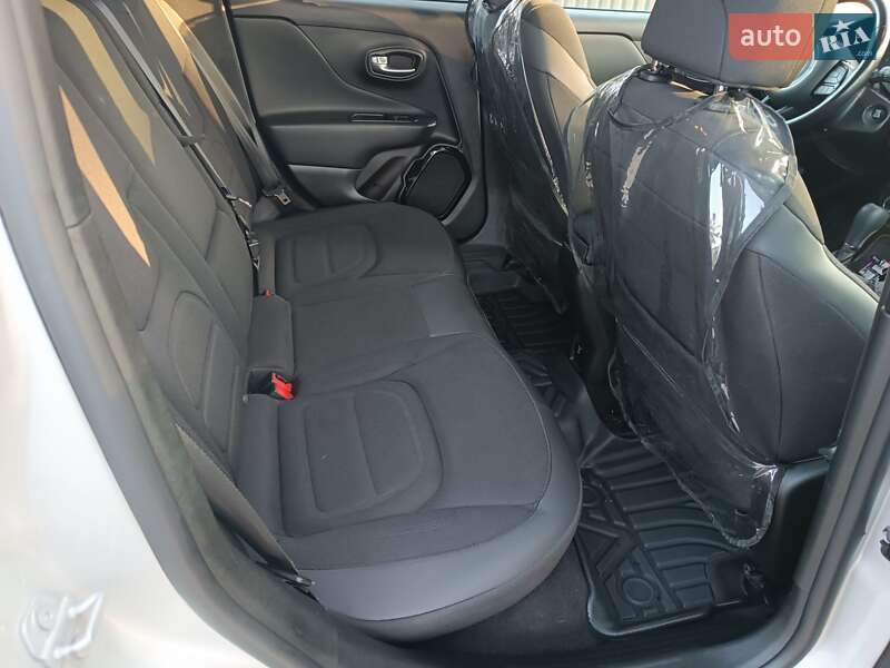 Внедорожник / Кроссовер Jeep Renegade 2017 в Полтаве фото 22 Внедорожник / Кроссовер Jeep Renegade 2017 в Полтаве