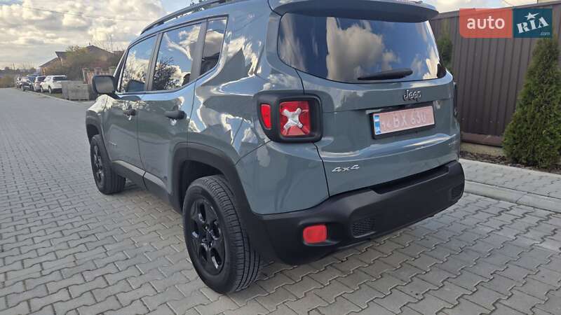 Позашляховик / Кросовер Jeep Renegade 2017 в Львові
