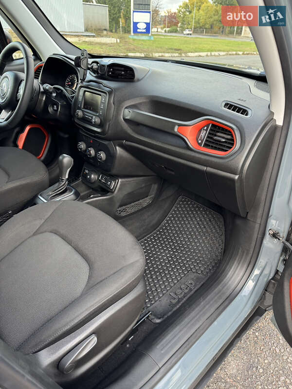 Внедорожник / Кроссовер Jeep Renegade 2018 в Киеве