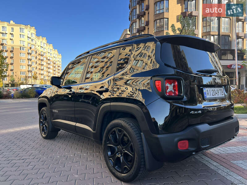 Позашляховик / Кросовер Jeep Renegade 2016 в Києві