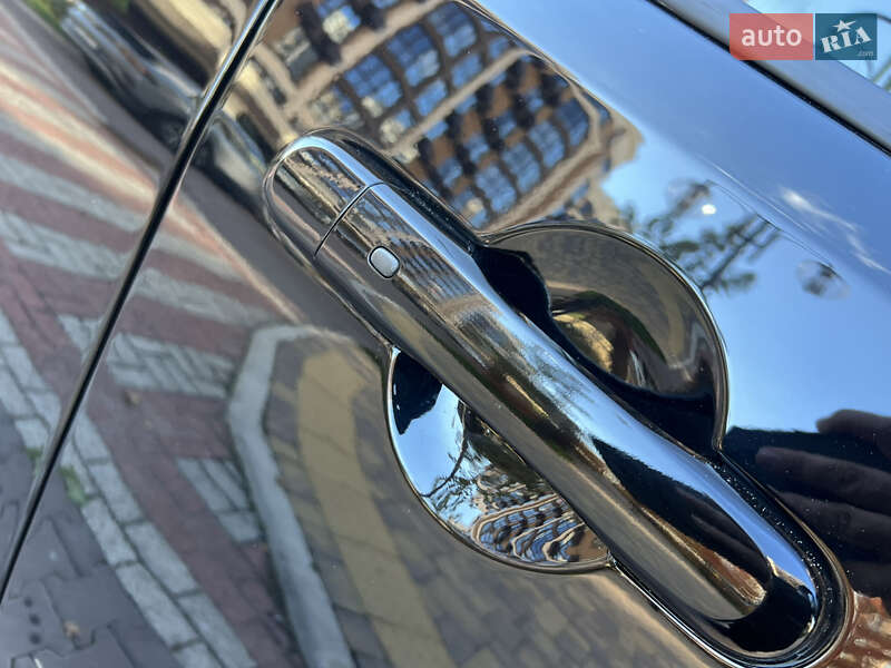 Позашляховик / Кросовер Jeep Renegade 2016 в Києві