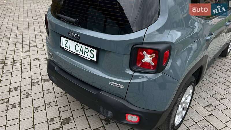 Позашляховик / Кросовер Jeep Renegade 2017 в Львові