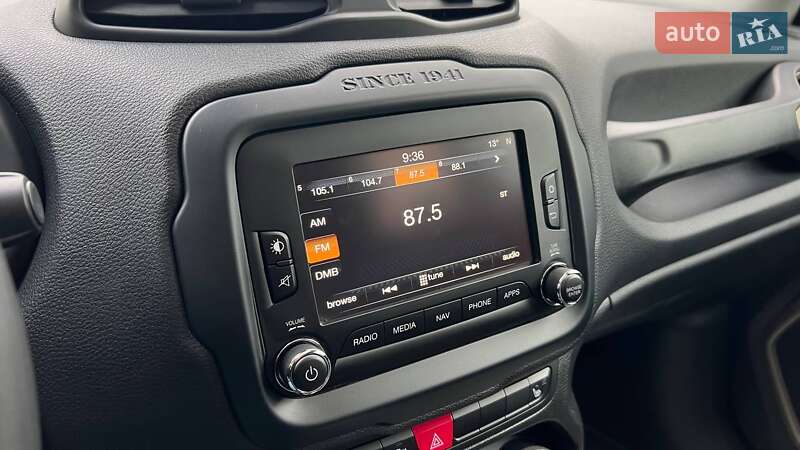 Позашляховик / Кросовер Jeep Renegade 2017 в Львові