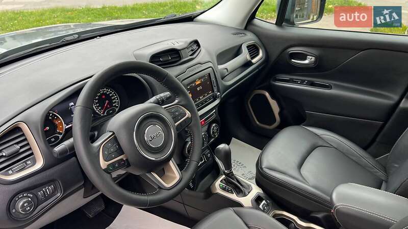 Позашляховик / Кросовер Jeep Renegade 2017 в Львові