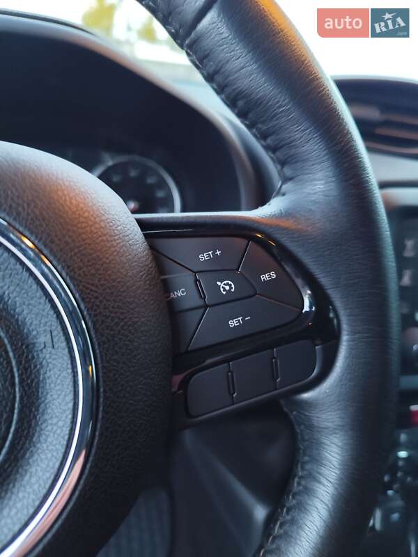 Внедорожник / Кроссовер Jeep Renegade 2016 в Чернигове фото 30 Внедорожник / Кроссовер Jeep Renegade 2016 в Чернигове