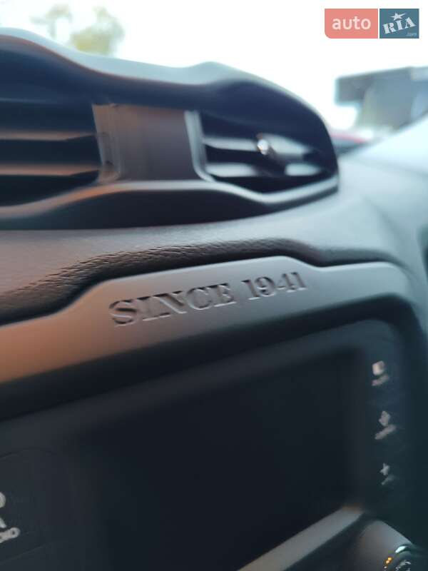 Внедорожник / Кроссовер Jeep Renegade 2016 в Чернигове фото 35 Внедорожник / Кроссовер Jeep Renegade 2016 в Чернигове