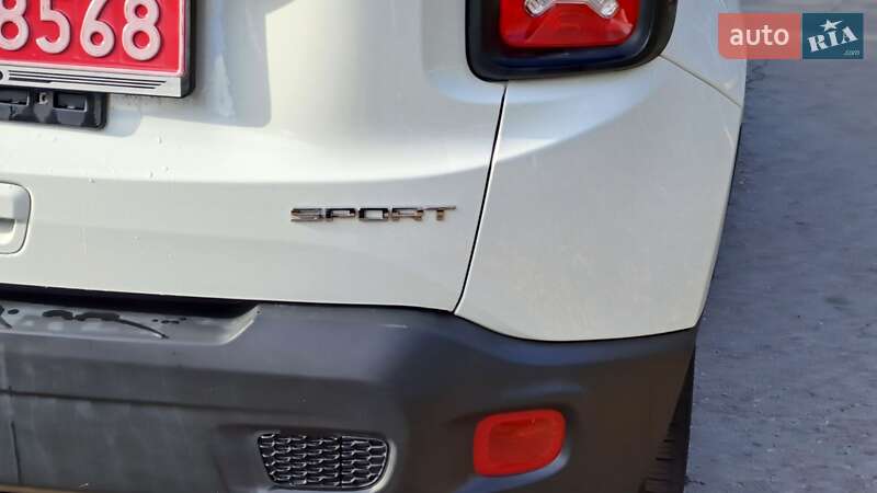 Внедорожник / Кроссовер Jeep Renegade 2019 в Ровно фото 8 Внедорожник / Кроссовер Jeep Renegade 2019 в Ровно