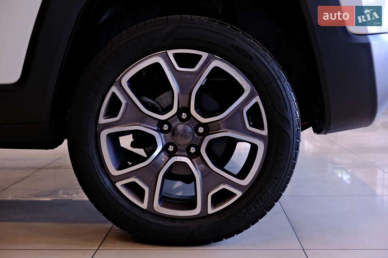 Позашляховик / Кросовер Jeep Renegade 2017 в Одесі