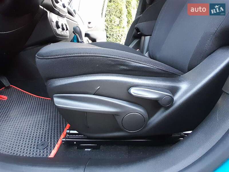 Внедорожник / Кроссовер Jeep Renegade 2019 в Киеве