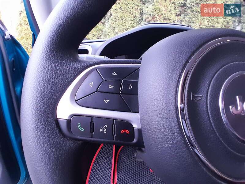 Внедорожник / Кроссовер Jeep Renegade 2019 в Киеве