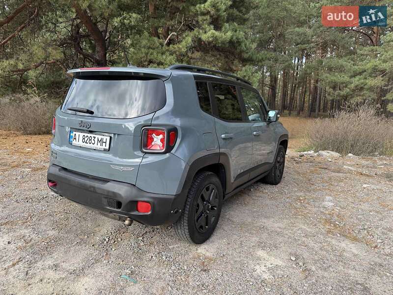 Внедорожник / Кроссовер Jeep Renegade 2017 в Киеве