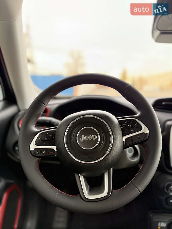 Внедорожник / Кроссовер Jeep Renegade 2023 в Киеве