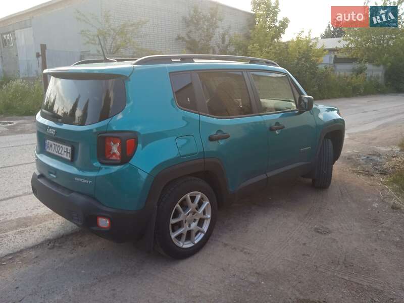 Внедорожник / Кроссовер Jeep Renegade 2020 в Коростене