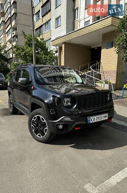 Внедорожник / Кроссовер Jeep Renegade 2016 в Каневе
